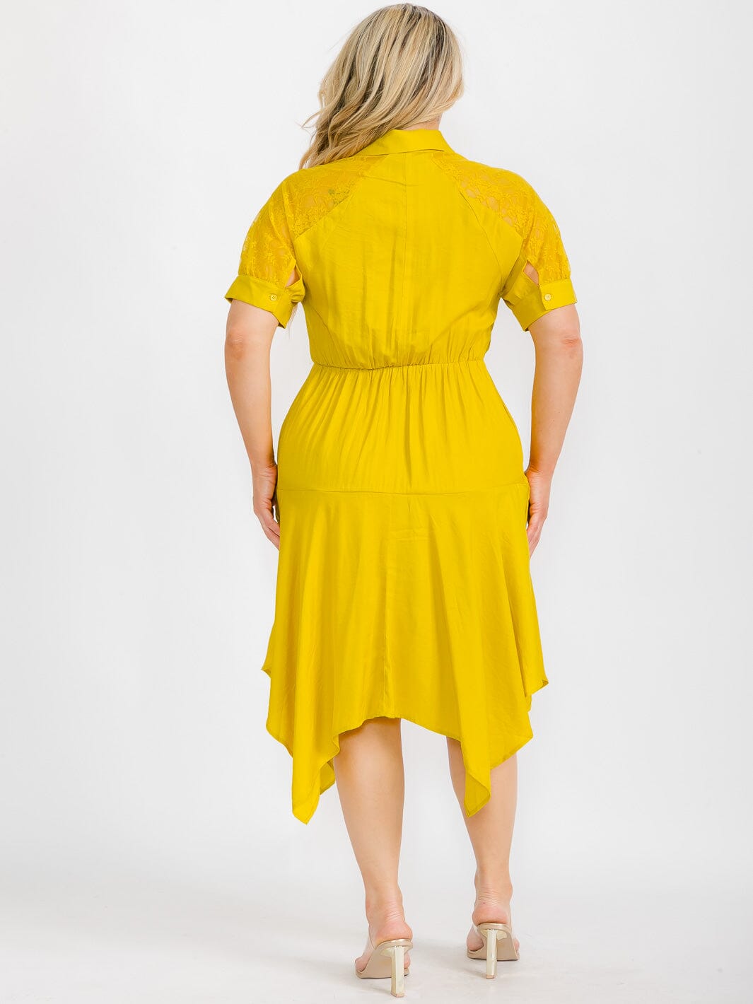 PLUS SIZE SHORT SLEEVE BUTTON CLOSURE LACE HIGH-LOW MIDI DRESS