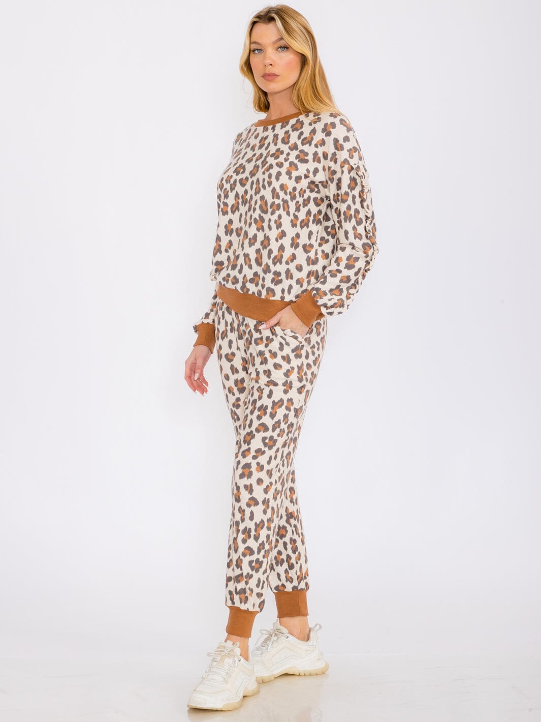 WOMEN'S ELASTIC WAIST FRONT POCKETS ANIMAL PRINT JOGGER PANTS