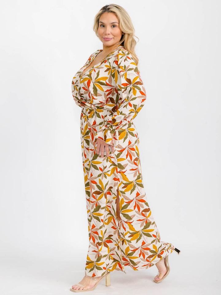 PLUS LONG SHORT SLEEVE V-NECK FLORAL MAXI DRESS