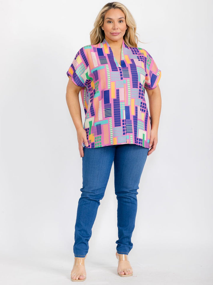 PLUS SIZE SHORT SLEEVE V-NECK MULTI PRINT TUNIC BLOUSE