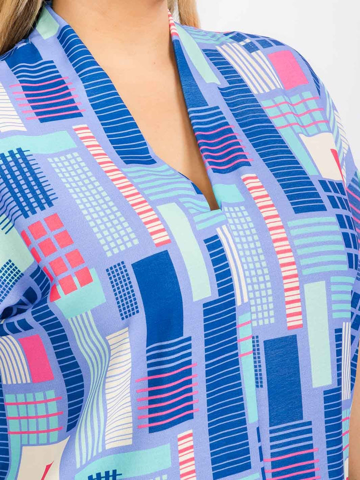 PLUS SIZE SHORT SLEEVE V-NECK MULTI PRINT TUNIC BLOUSE