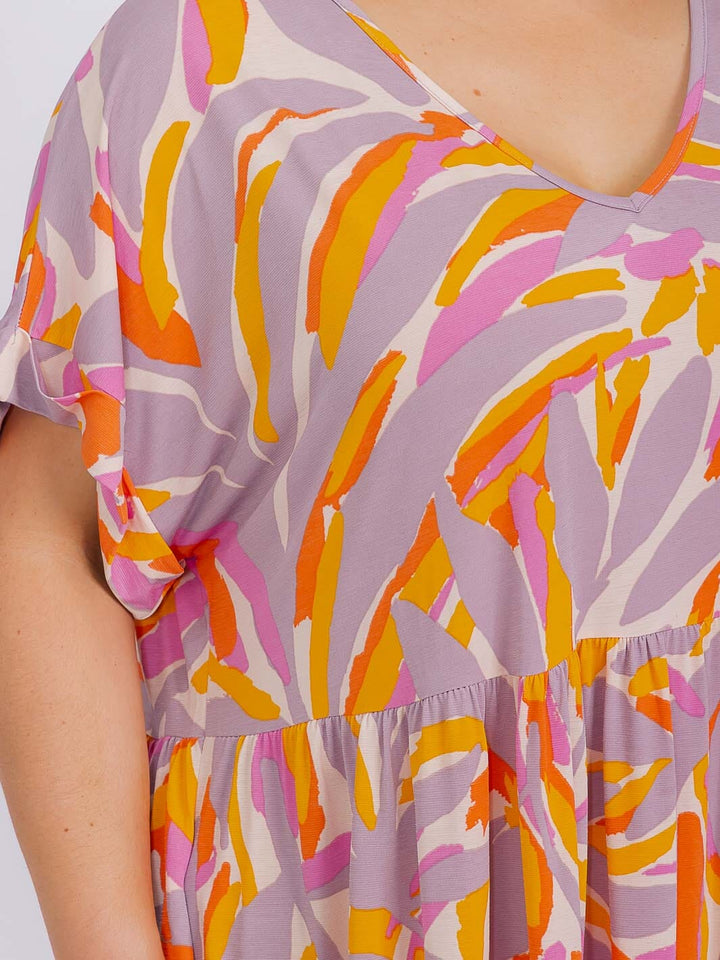 PLUS SIZE SHORT SLEEVE V-NECK MULTI PRINT FRONT POCKETS TUNIC MINI DRESS