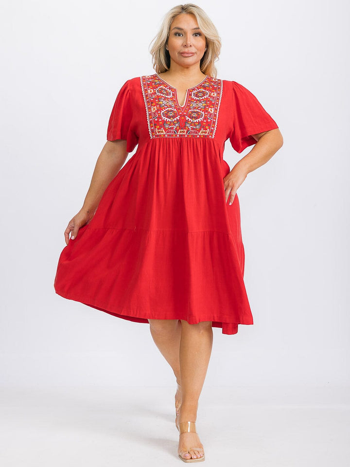 PLUS SIZE SHORT SLEEVE V-NECK EMBROIDERY FLORAL TUNIC MIDI DRESS