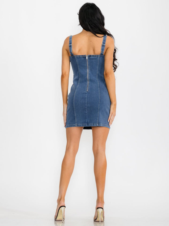 WOMEN'S SLEEVELESS V-NECK DTUDS TRIM DENIM MINI DRESS