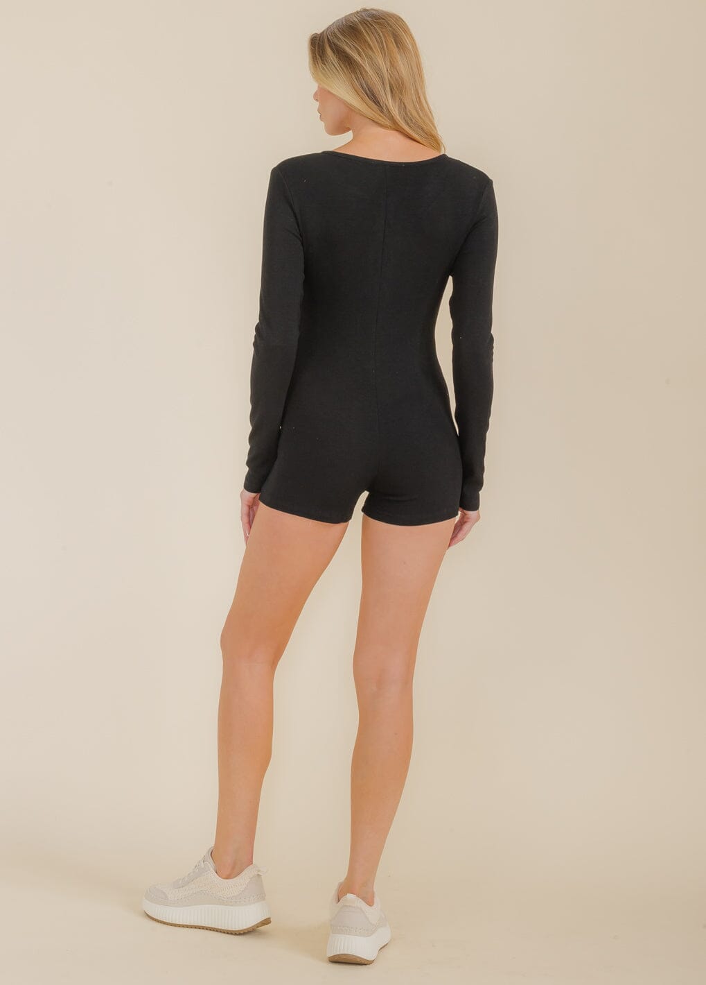 WOMEN'S LONG SLEEVE BUTTON UP RIBBED ROMPER