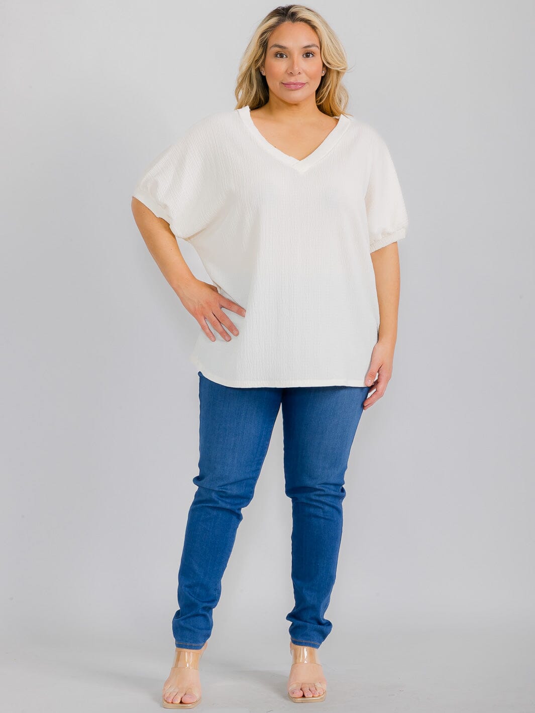PLUS SIZE SHORT SLEEVE V-NECK TUNIC BLOUSE