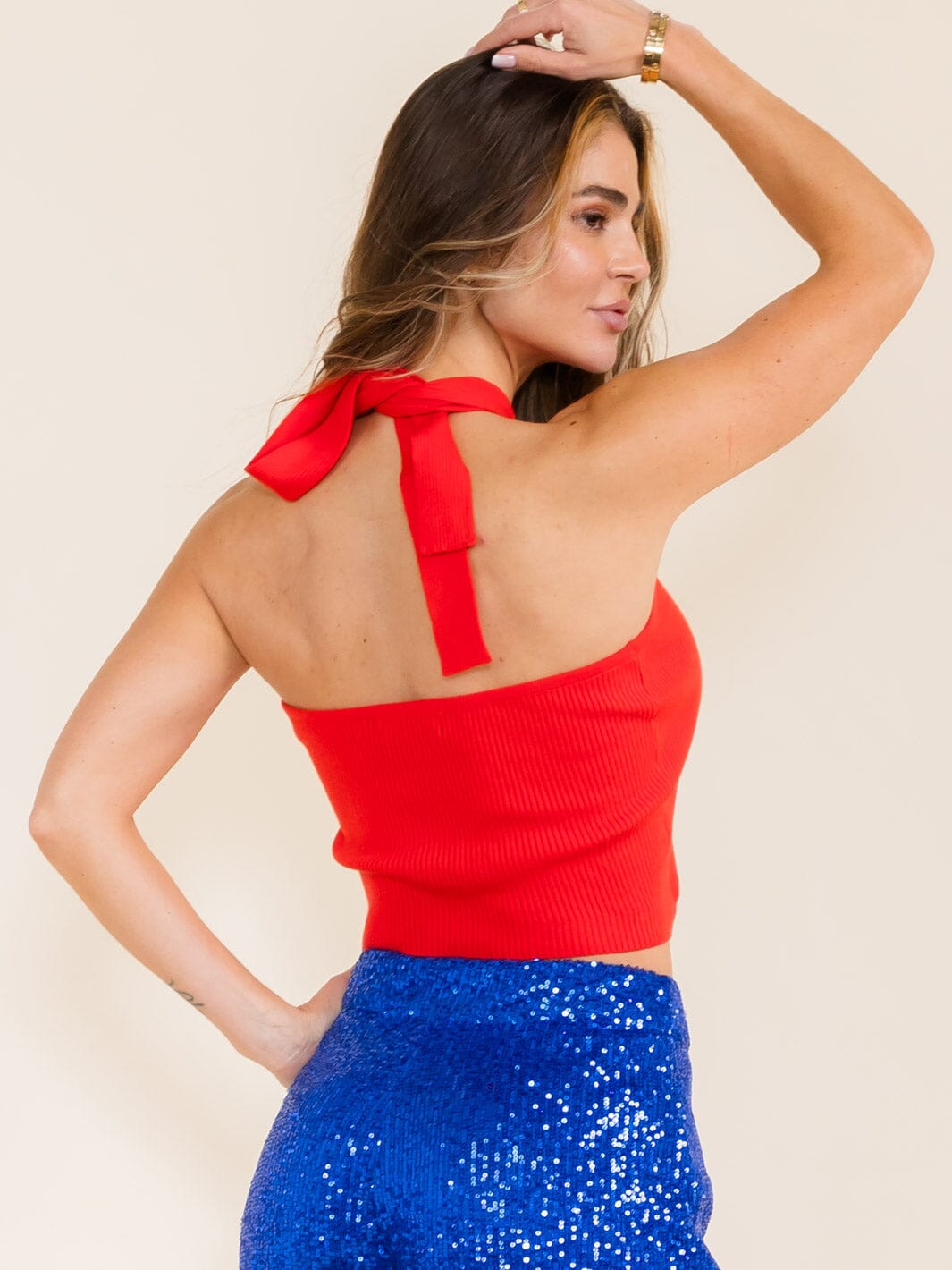 WOMEN'S SLEEVELESS KEY HOLE HALTER NECK CROP TOP