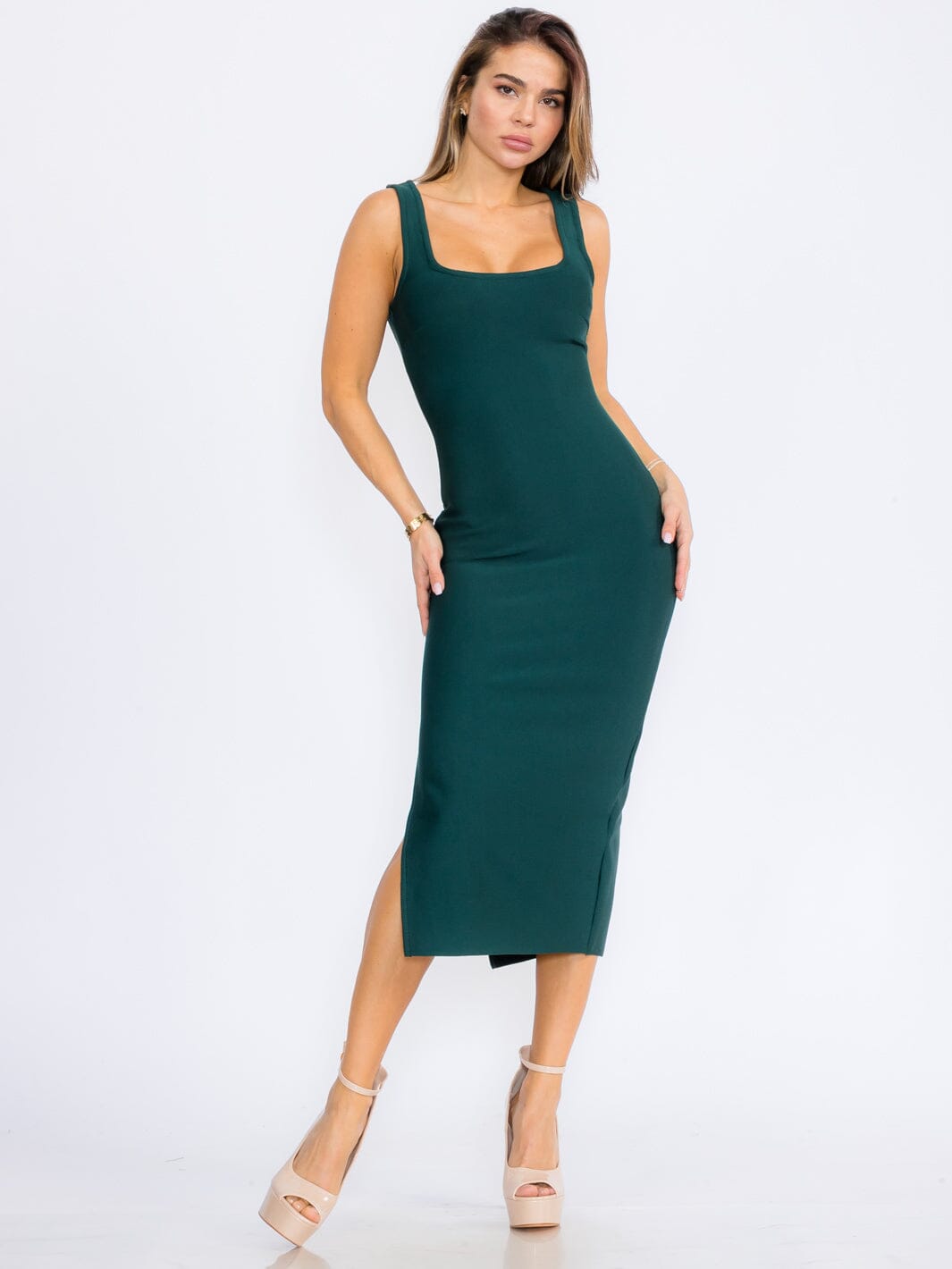 WOMEN'S SLEEVELESS SQUARE NECK SIDE SLIT BODYCON BANDAGE MIDI DRESS