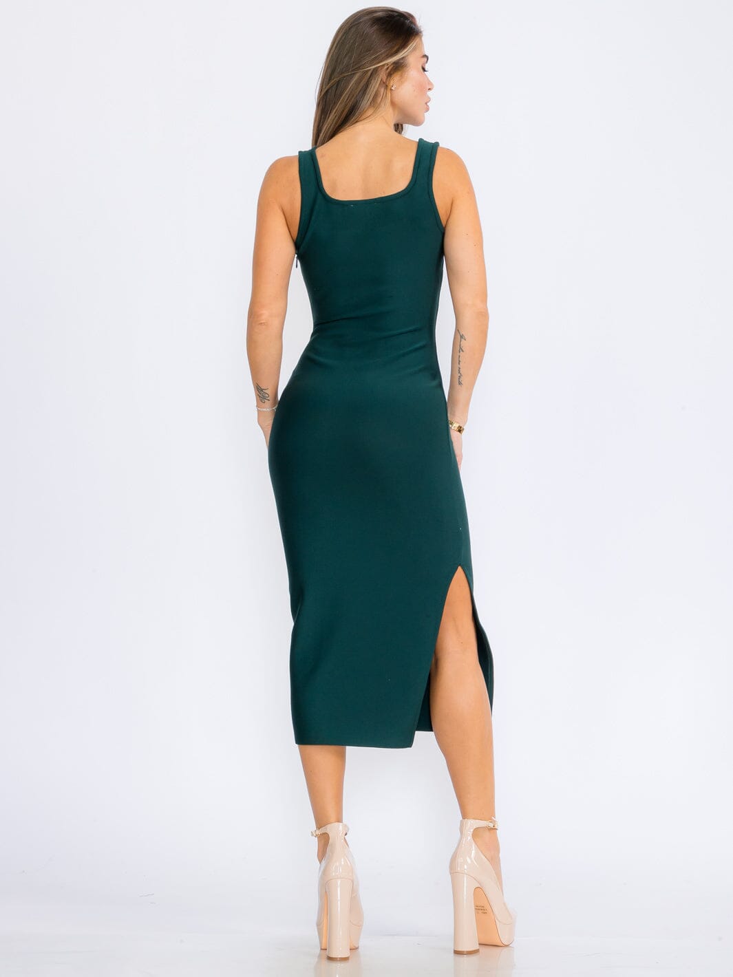 WOMEN'S SLEEVELESS SQUARE NECK SIDE SLIT BODYCON BANDAGE MIDI DRESS
