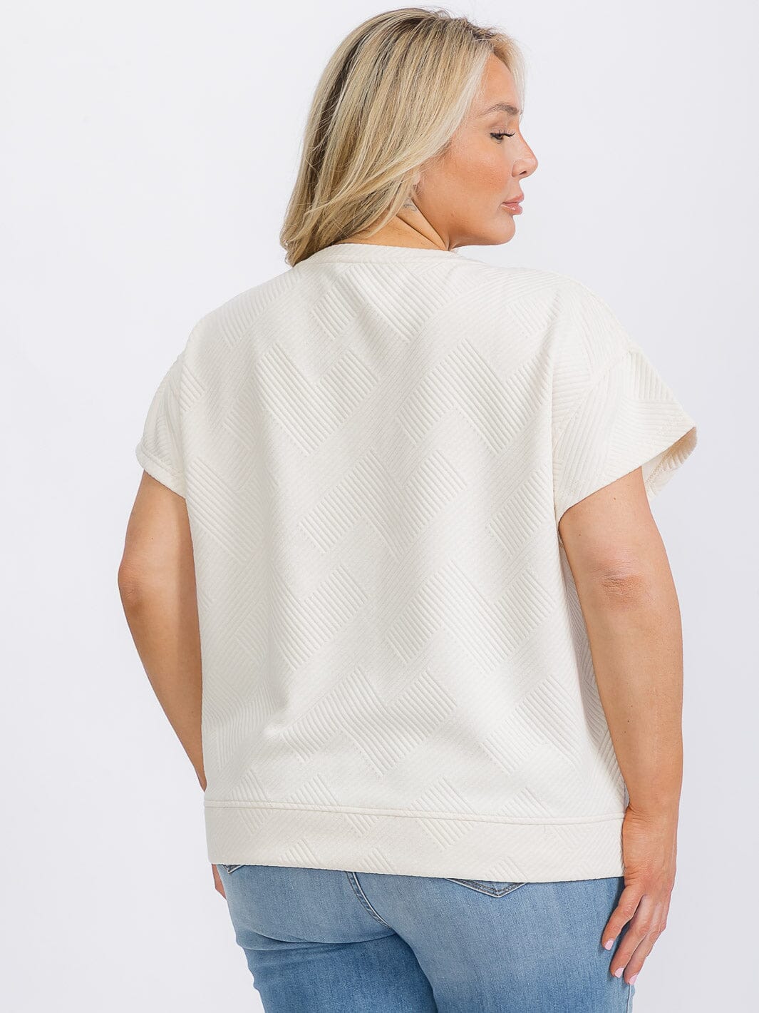 PLUS SIZE SHORT SLEEVE SEQUINS GRAPHIC TOP