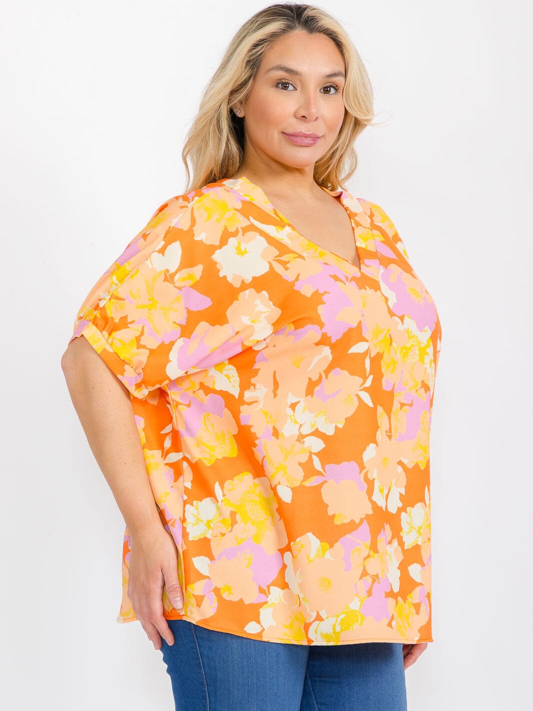 PLUS SIZE SHORT SLEEVE V-NECK FLORAL TUNIC BLOUSE