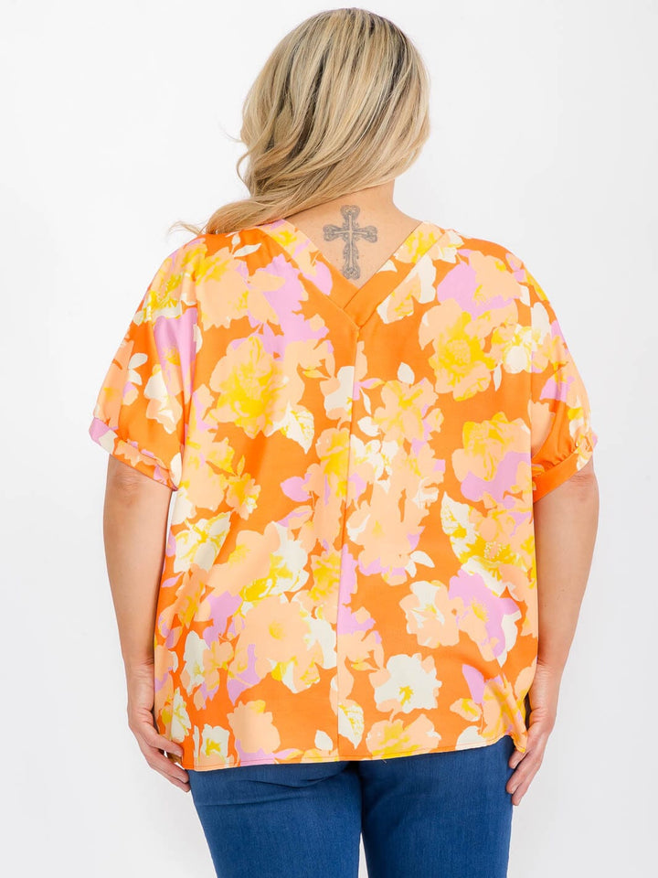 PLUS SIZE SHORT SLEEVE V-NECK FLORAL TUNIC BLOUSE