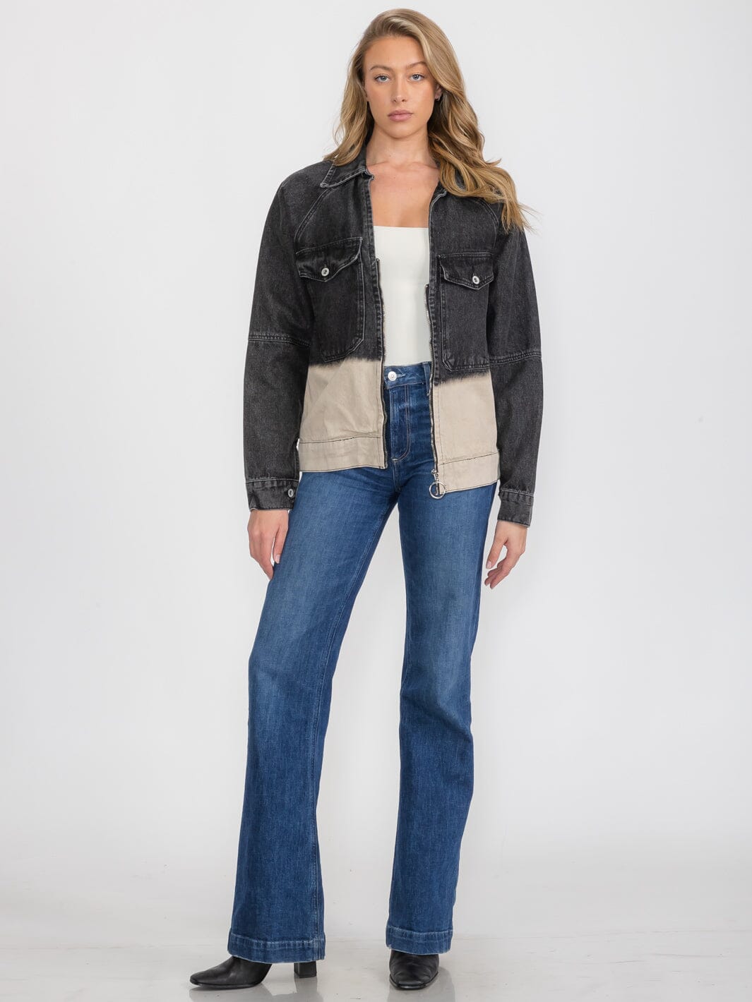 WOMEN'S LONG SLEEVE ZIP UP FRONT POCKETS GRAPHIC COLORBLOCK DENIM JACKET