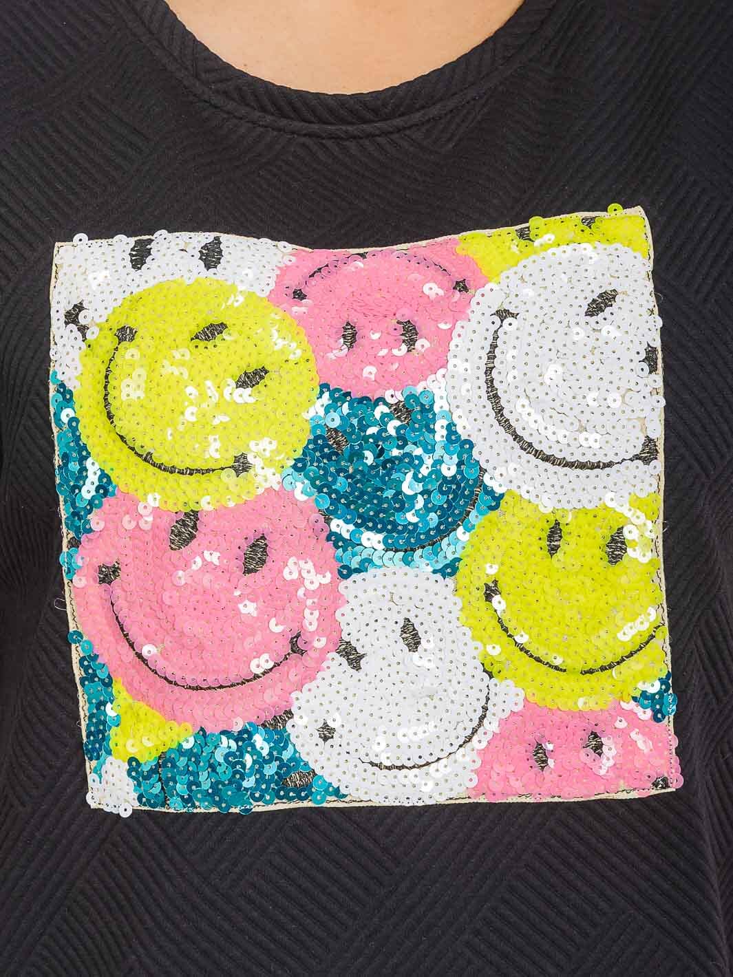 PLUS SIZE SHORT SLEEVE SEQUINS GRAPHIC TOP