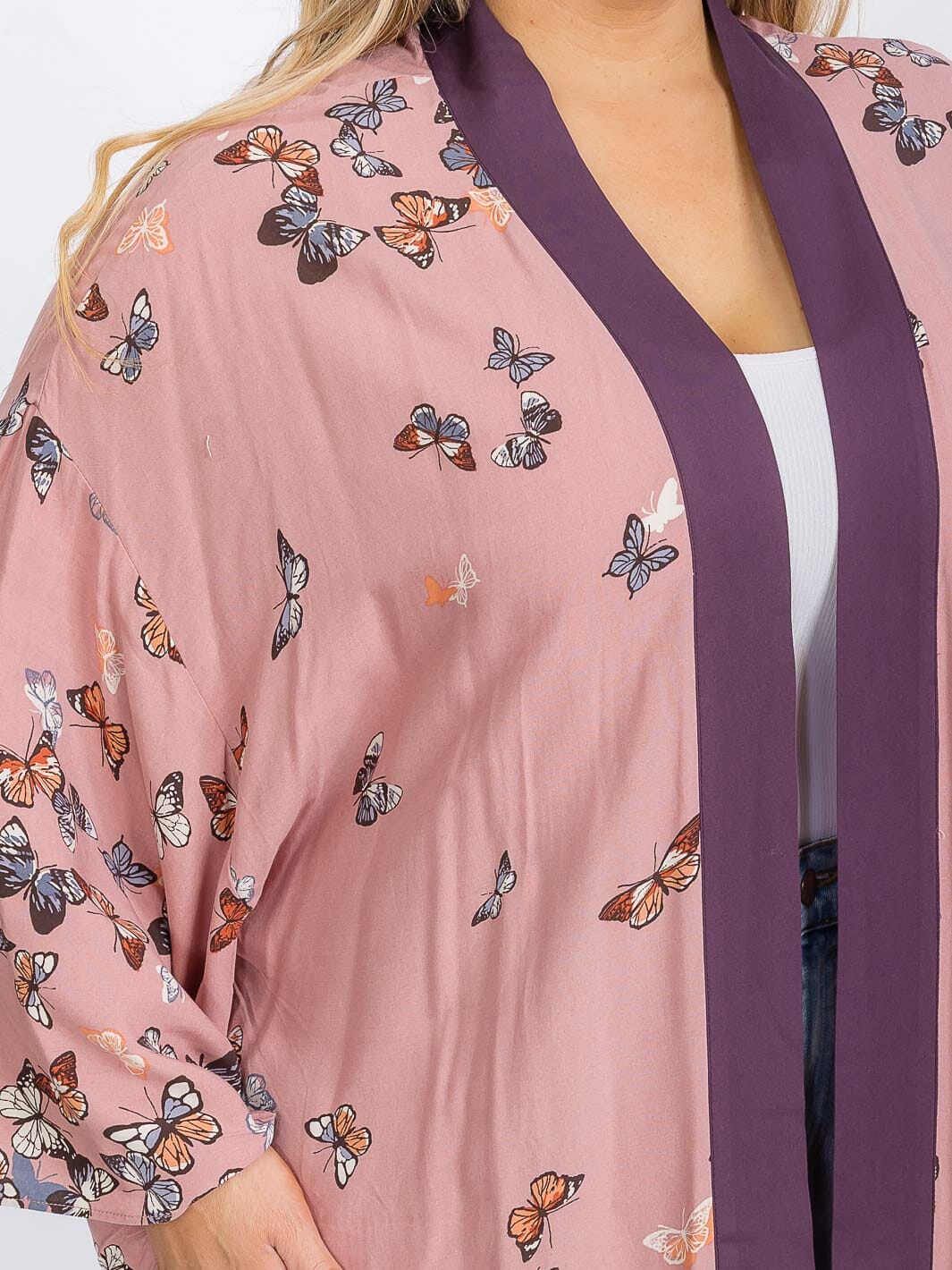 PLUS SIZE LONG SLEEVE OPEN FRONT FLORAL KIMONO