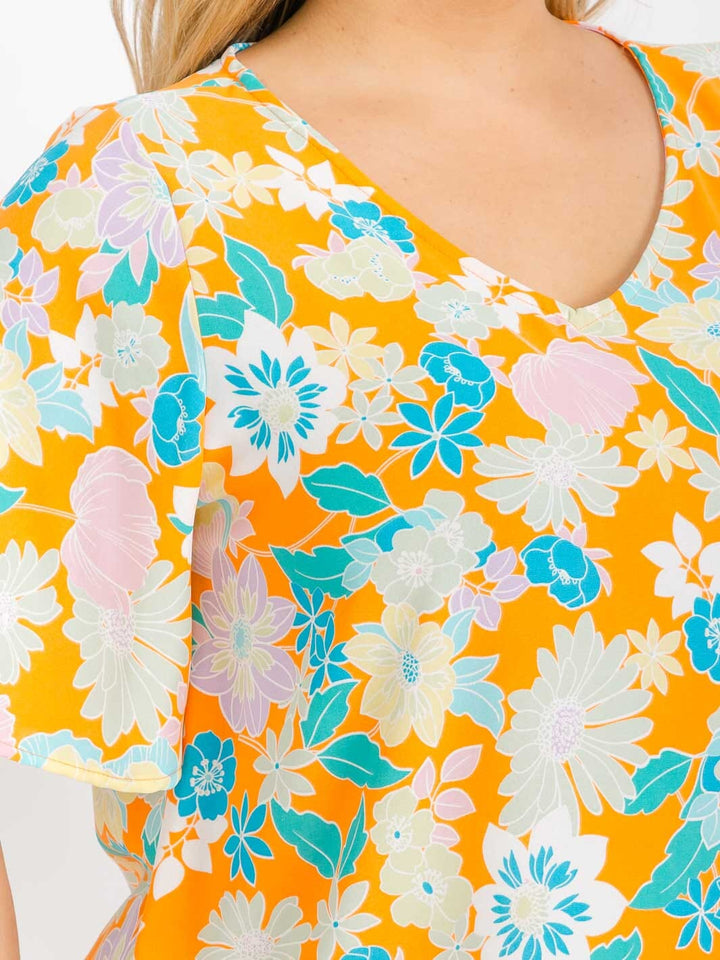 PLUS SIZE SHORT SLEEVE V-NECK FLORAL TUNIC BLOUSE