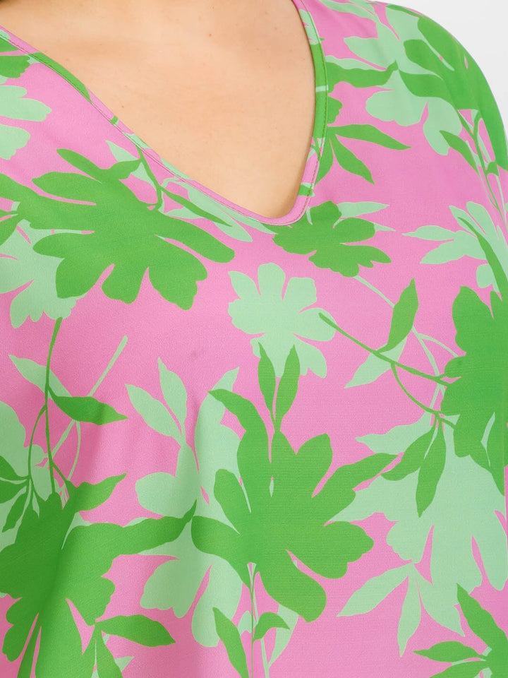 PLUS SIZE SHORT SLEEVE V-NECK FLORAL TUNIC BLOUSE