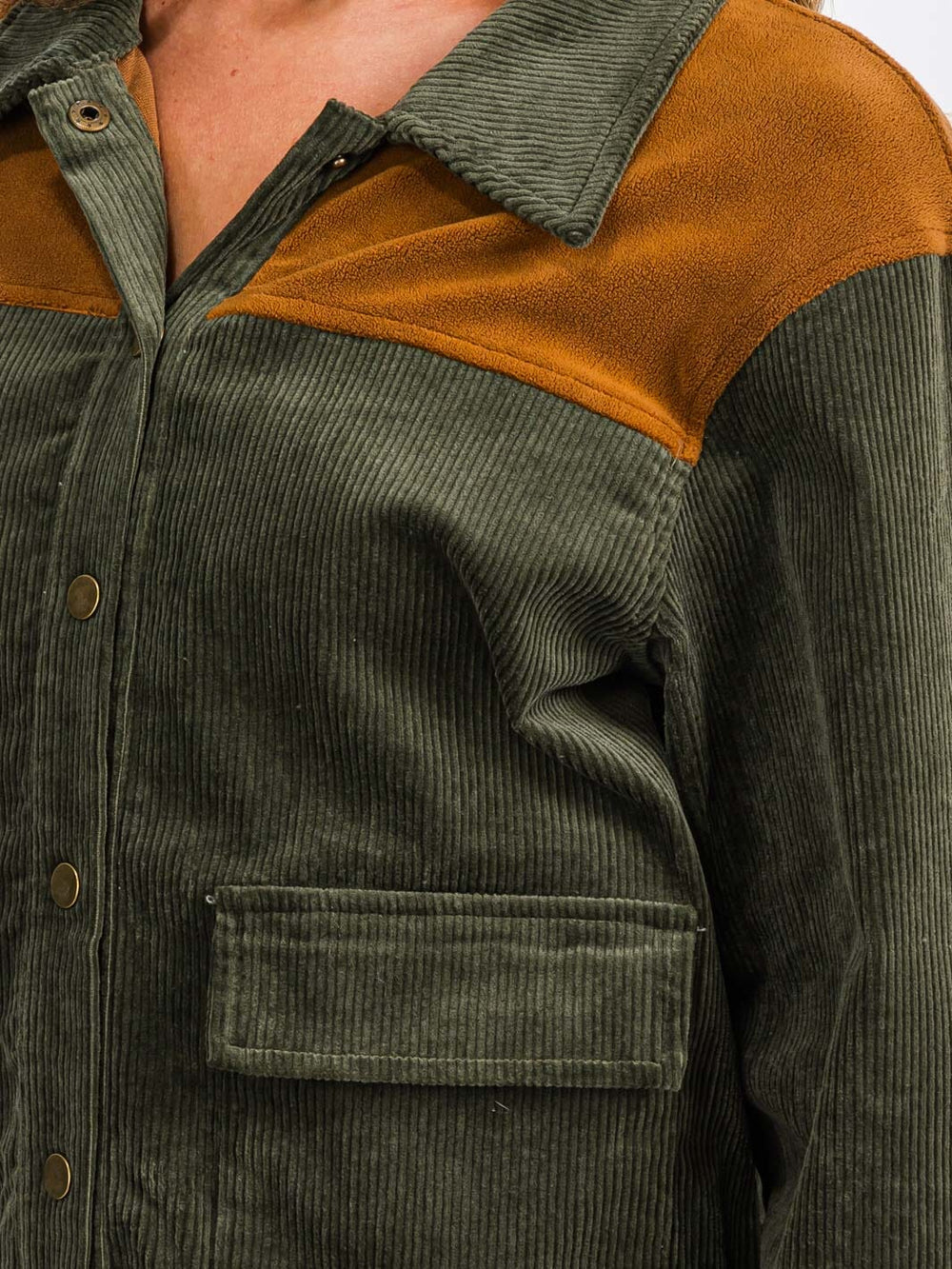WOMEN'S LONG SLEEVE BUTTON CLOSURE CORDUROY COLORBLOCK JACKET