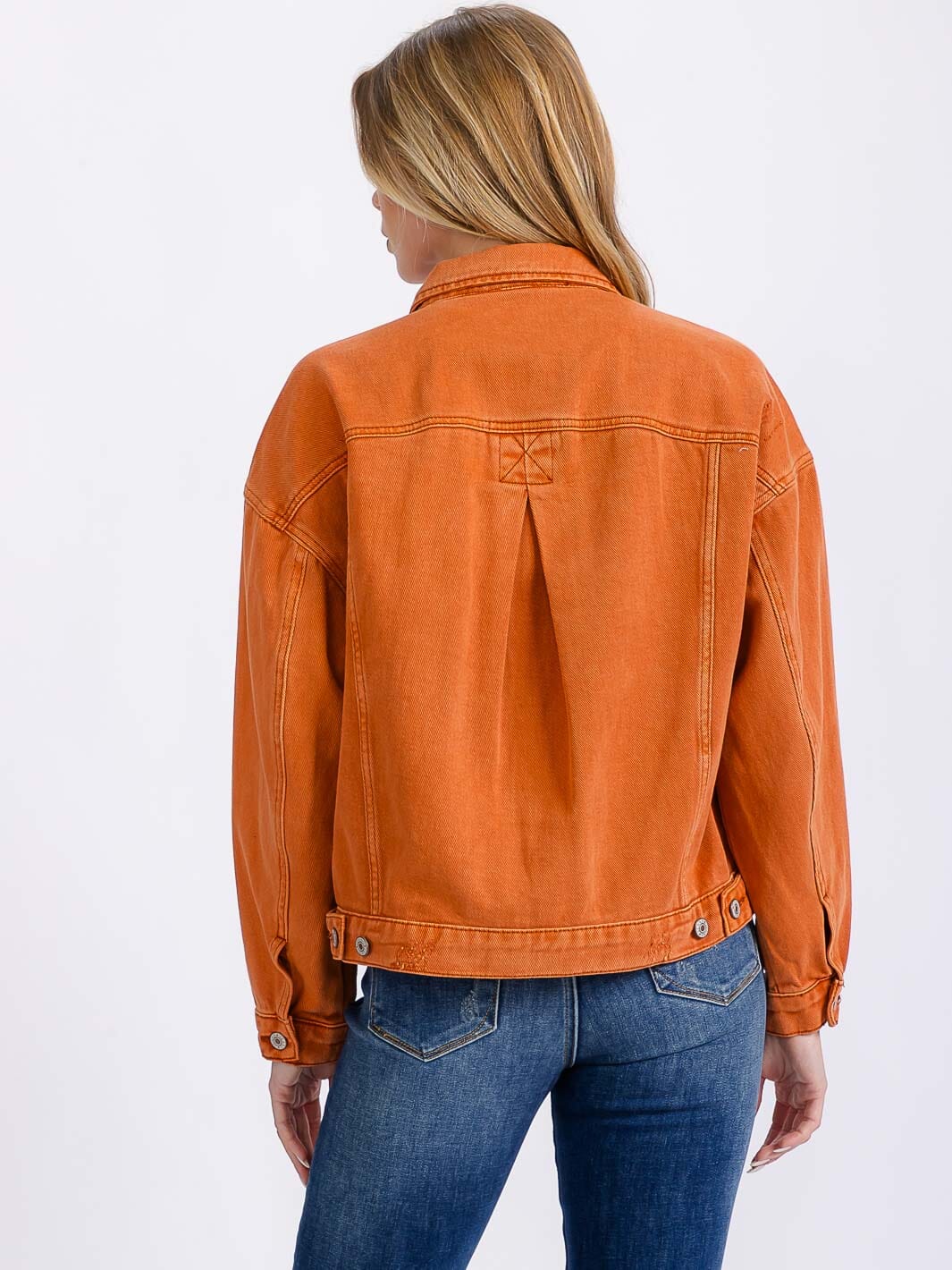 WOMEN'S LONG SLEEVE BUTTON CLOSURE FRONT POCKETS DENIM JACKET