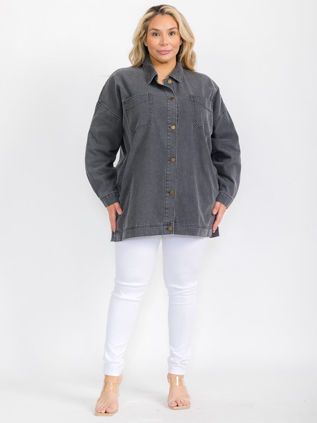 PLUS SIZE LONG SLEEVE BUTTON CLOSURE POCKETS DENIM JACKET