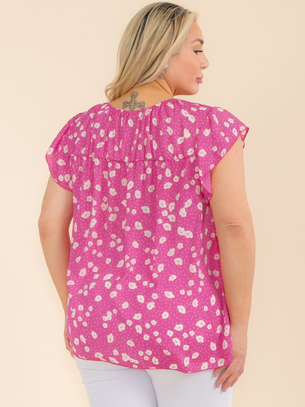 PLUS SIZE SHORT SLEEVE TIERED FLORAL TUNIC BLOUSE