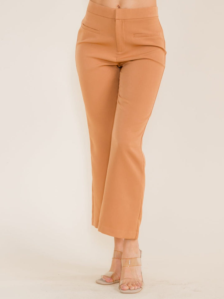 WOMEN'S BUTTON CLOSURE BELL LEG PANTS