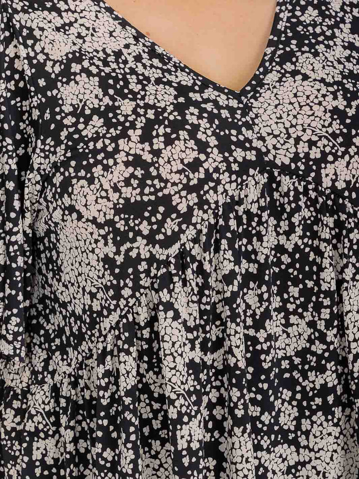 PLUS SIZE SHORT SLEEVE V-NECK FLORAL PRINT BLOUSE