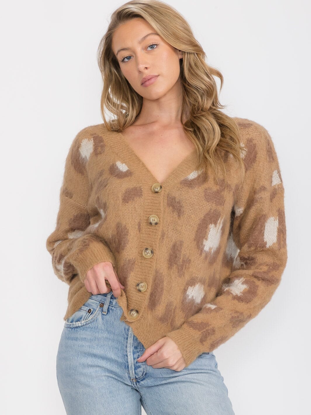 WOMEN'S LONG SLEEVE BUTTON CLOSURE ANIMAL PRINT CARDIGAN SWEATER