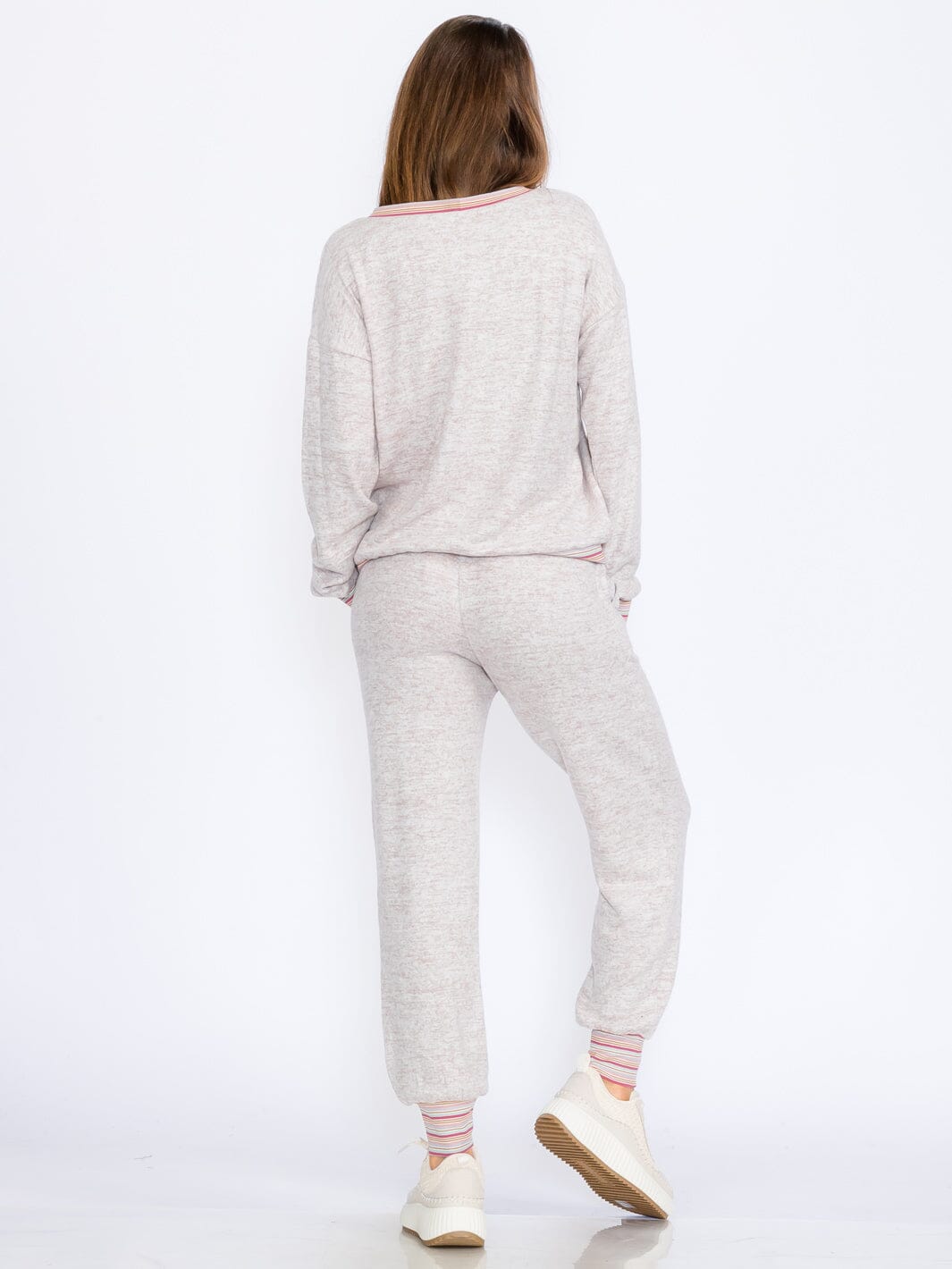 WOMEN'S LONG SLEEVE TOP & JOGGER LEG PANTS TRIM DETAILED 2PC. SET