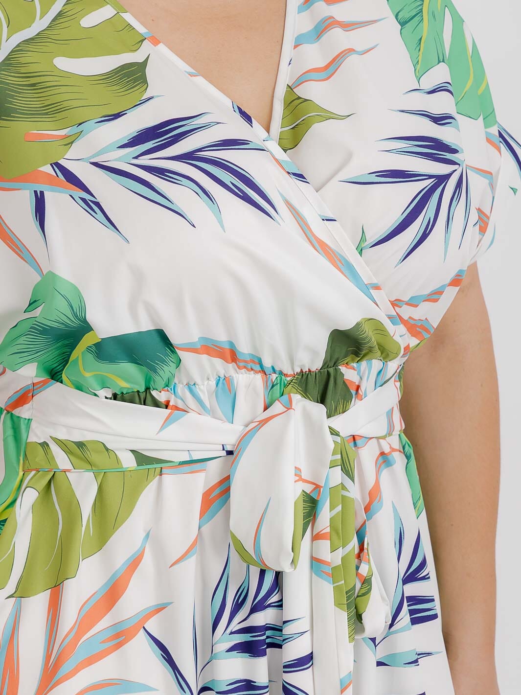 PLUS SIZE SHORT SLEEVE SURPLICE ELASTIC WAIST LEAF PRINT WIDE LEG JUMPSUIT