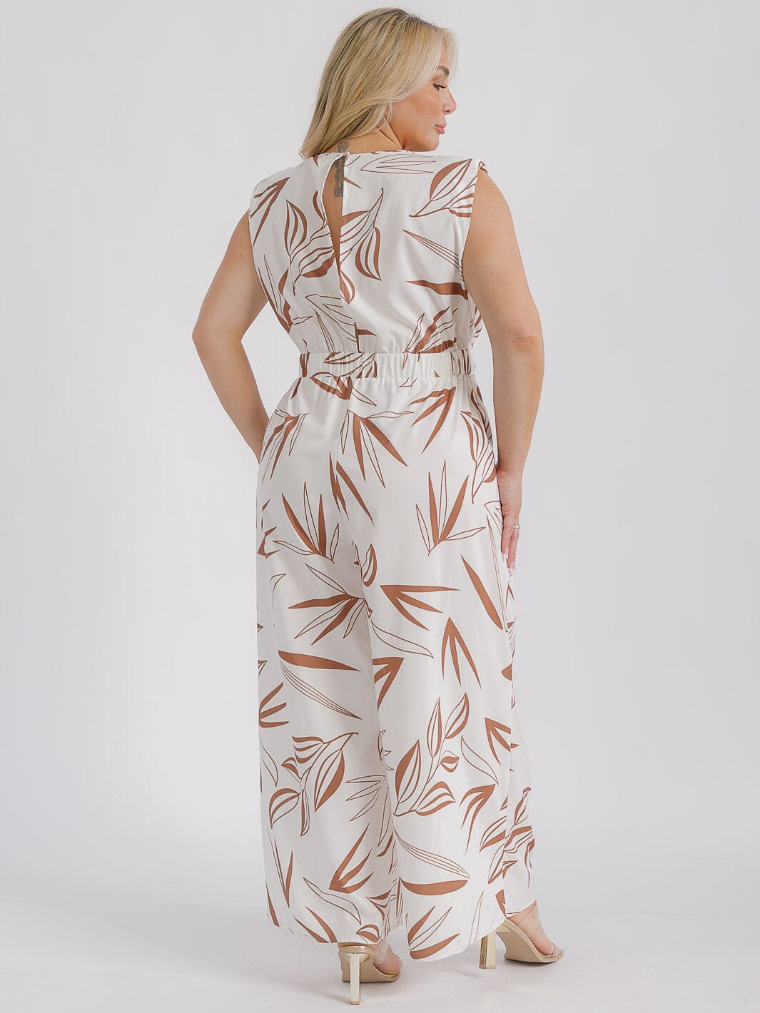 PLUS SIZE SLEEVELESS ELASTIC WAIST FRONT POCKETS LEAF PRINT WIDE LEG JUMPSUIT