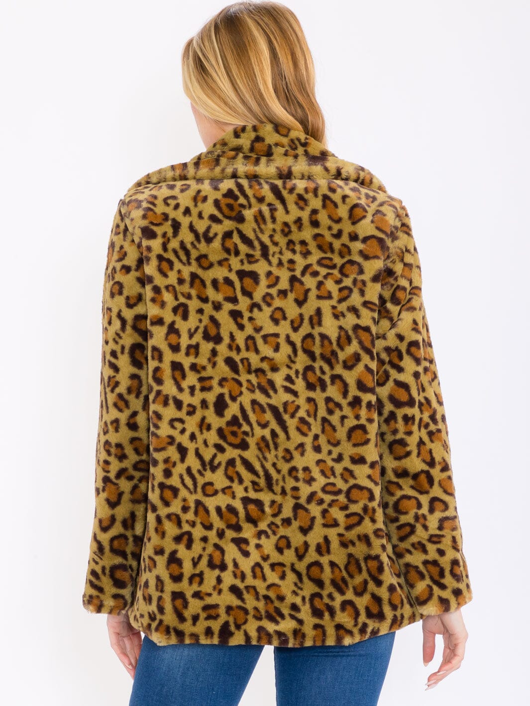 WOMEN'S LONG SLEEVE BUTTON CLOSURE FRONT POCKETS ANIMAL PRINT SHERPA JACKET