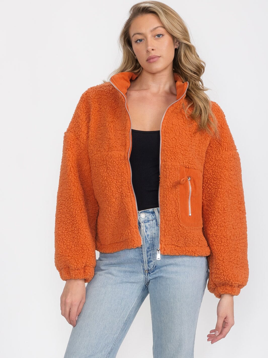 WOMEN'S LONG SLEEVE ZIP UP FRONT POCKETS SHERPA JACKET