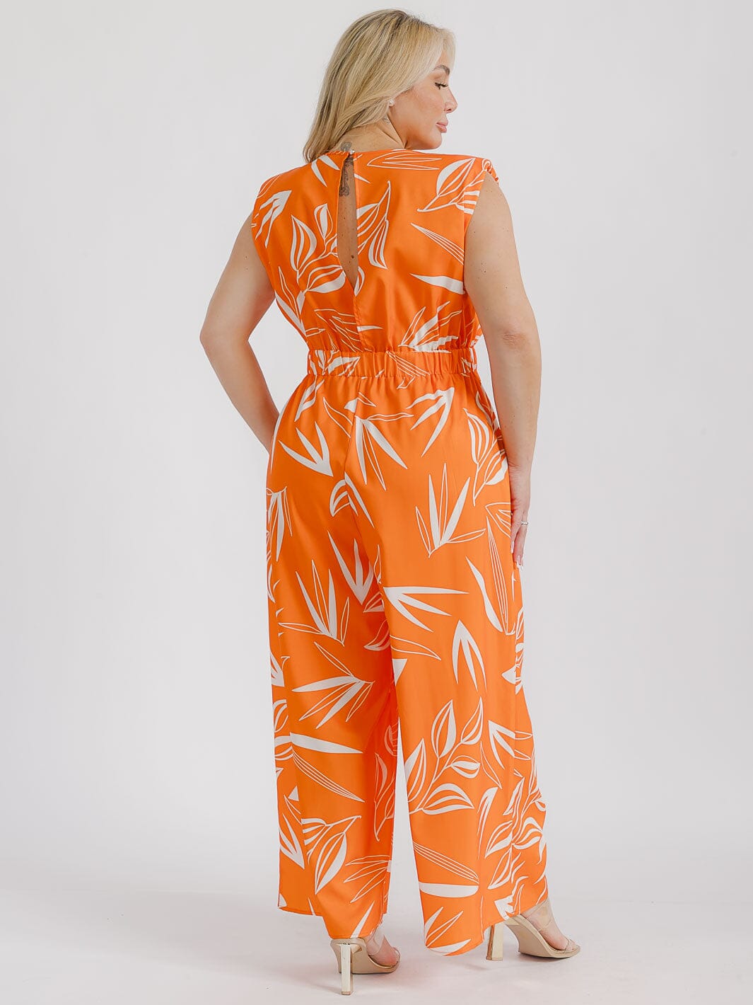 PLUS SIZE SLEEVELESS ELASTIC WAIST FRONT POCKETS LEAF PRINT WIDE LEG JUMPSUIT