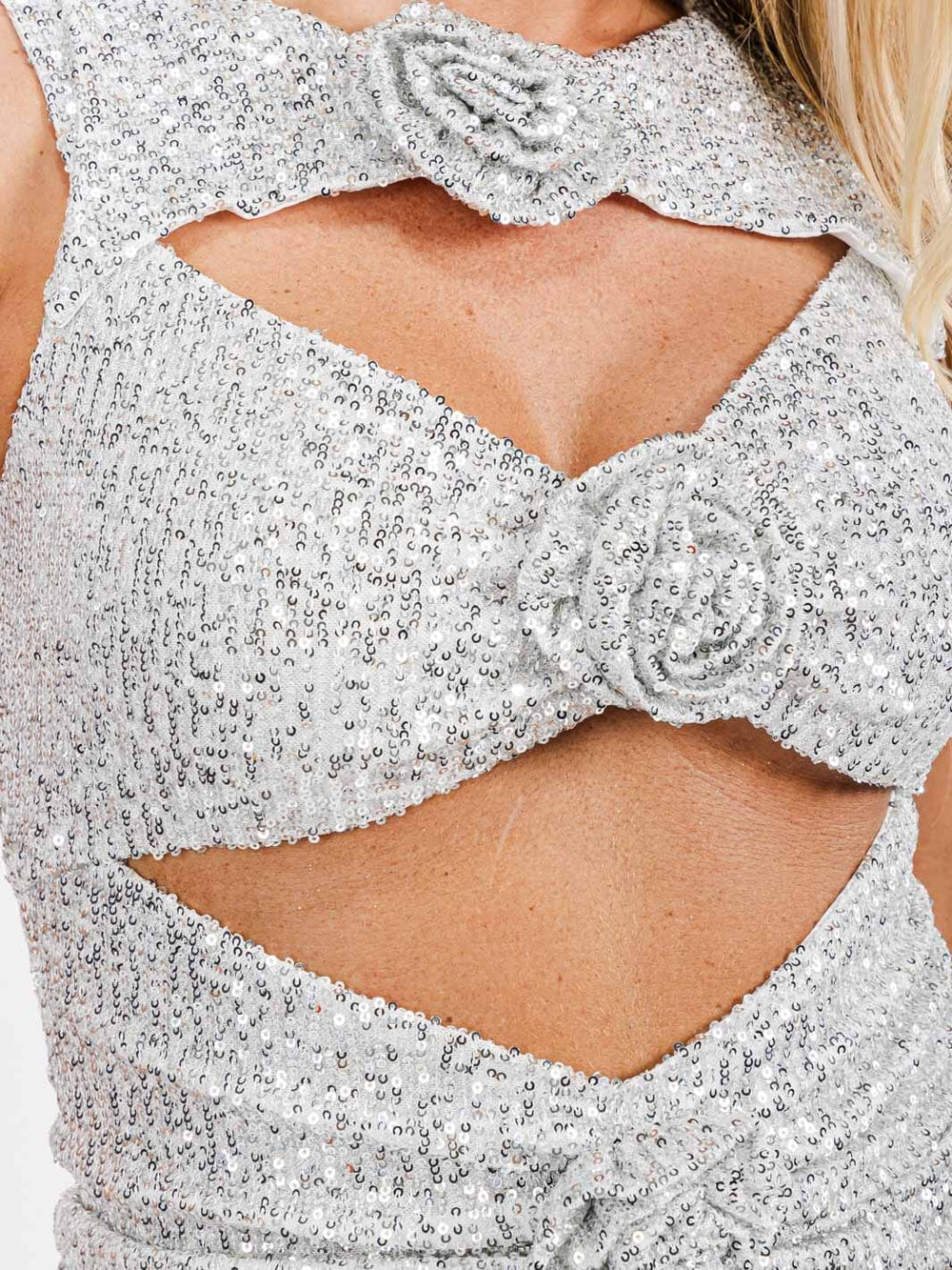 WOMEN'S SLEEVELESS CUT OUT SEQUINS FLOWERS TOP