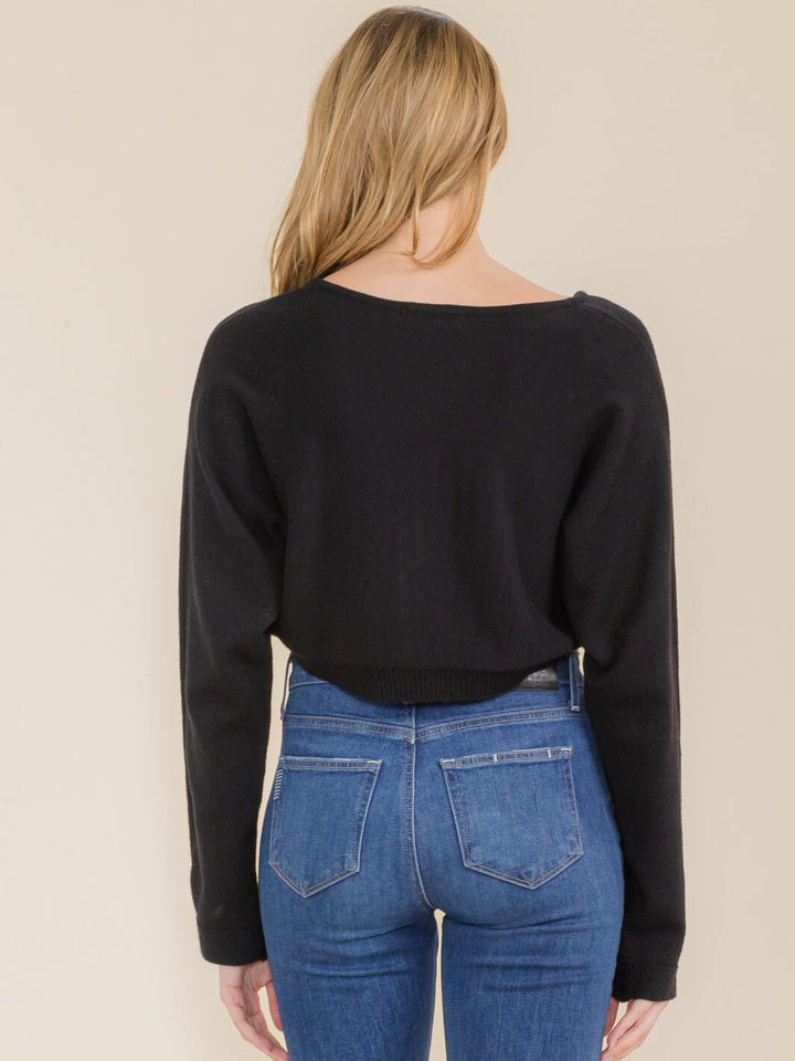 WOMEN'S LONG SLEEVE V-NECK KNIT CROP TOP