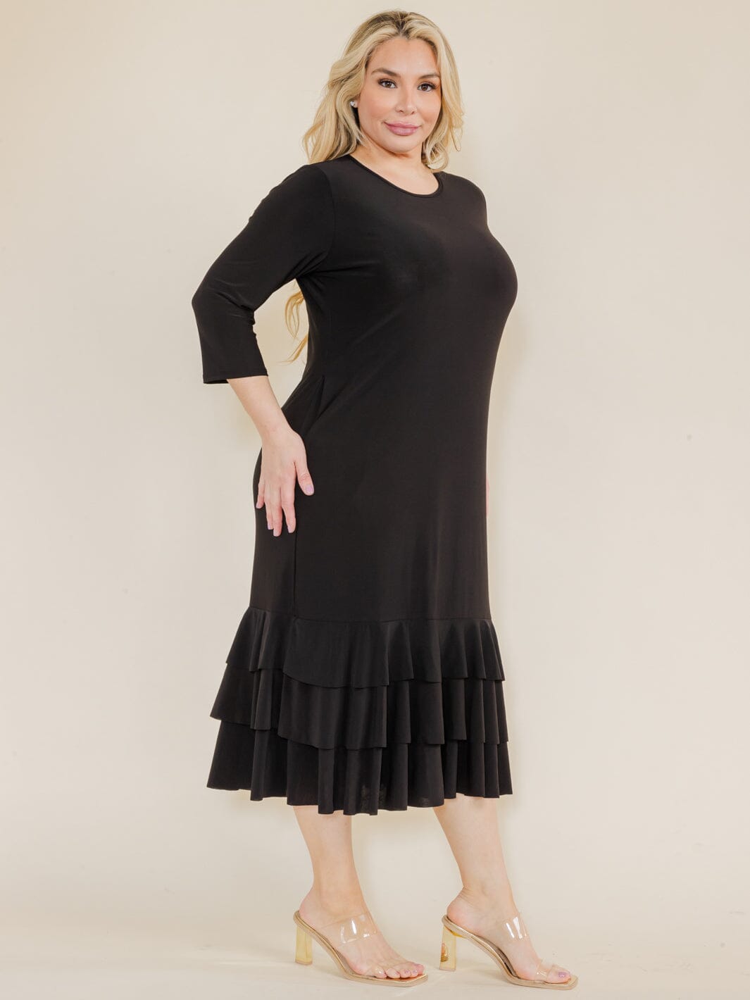 PLUS SIZE 3/4 SLEEVE FRONT POCKETS TIERED RUFFLE BOTTOM HEM MAXI DRESS