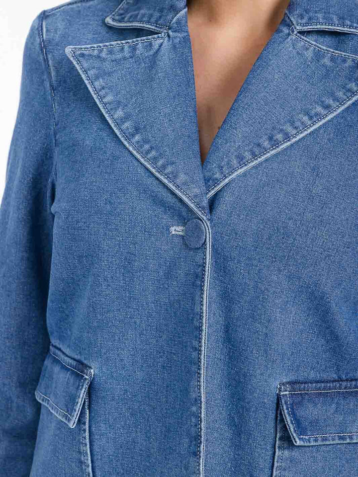 WOMEN'S LONG SLEEVE BUTTON CLOSURE FRONT POCKETS DENIM JACKET
