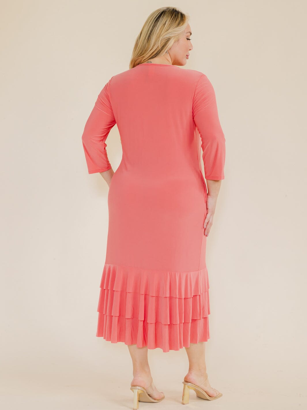 PLUS SIZE 3/4 SLEEVE FRONT POCKETS TIERED RUFFLE BOTTOM HEM MAXI DRESS