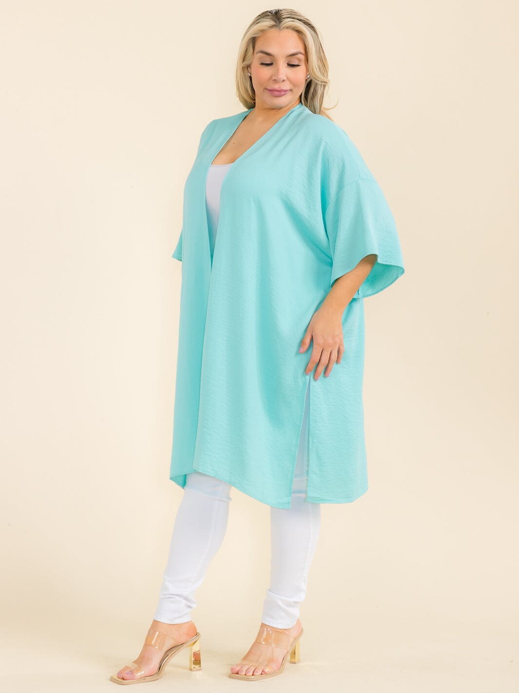 PLUS SIZE SHORT SLEEVE OPEN FRONT CARDIGAN