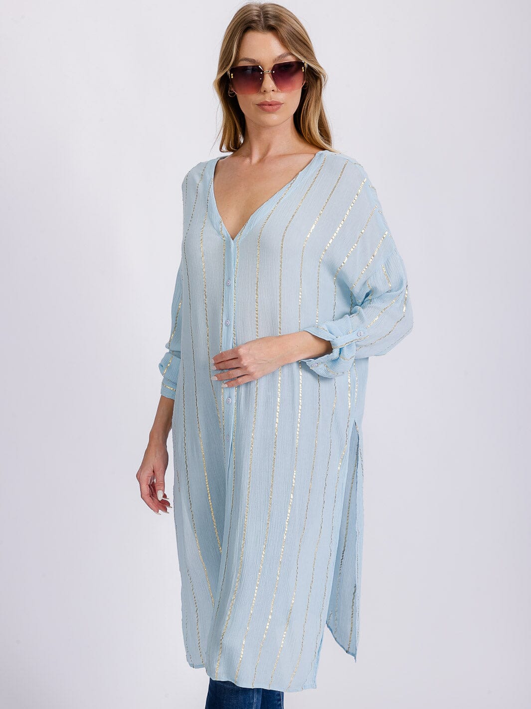 WOMEN'S LONG SLEEVE BUTTON UP SLIT SHIMMER TUNIC TOP