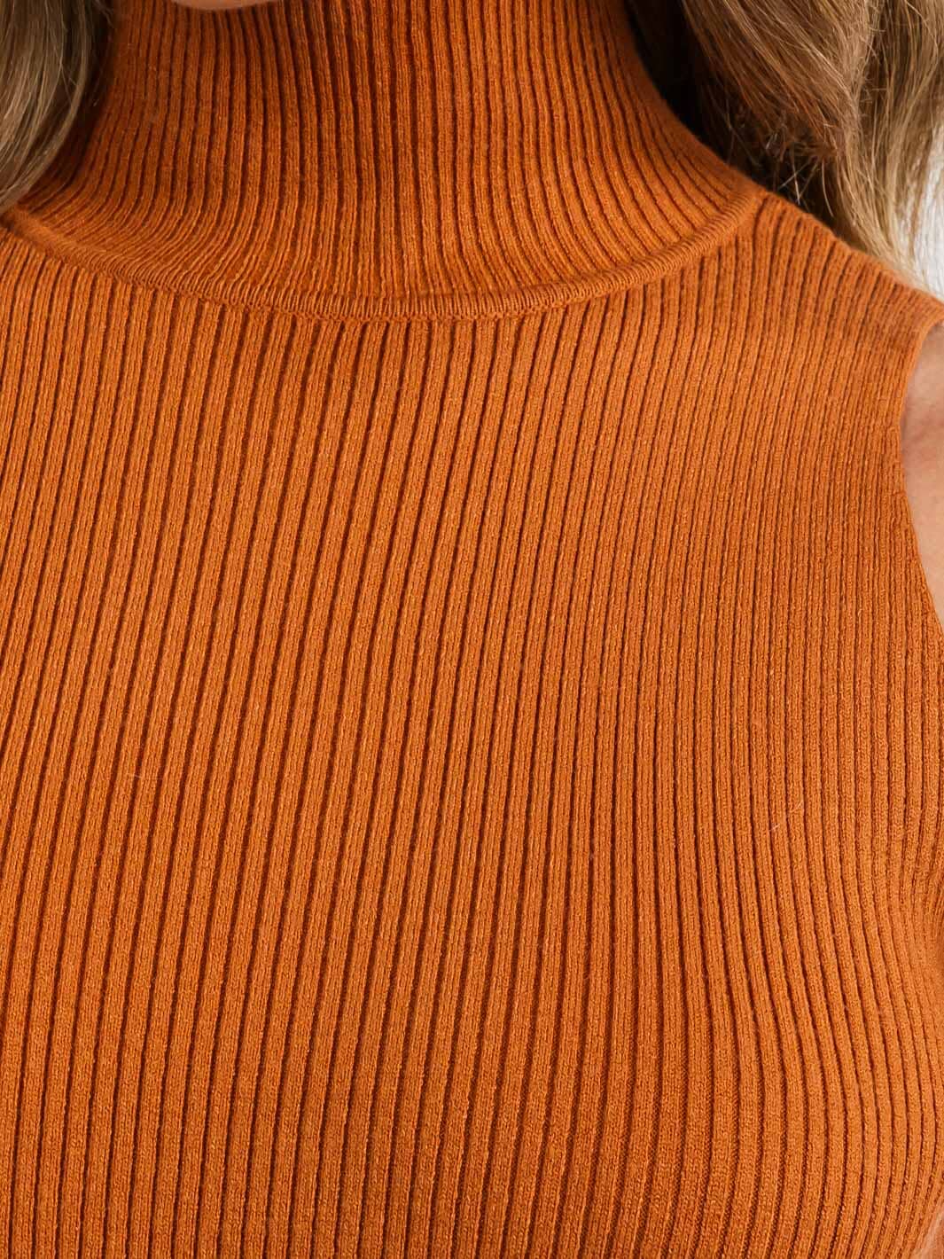 WOMEN'S SLEEVELESS TURTLE NECK BODYCON MIDI DRESS