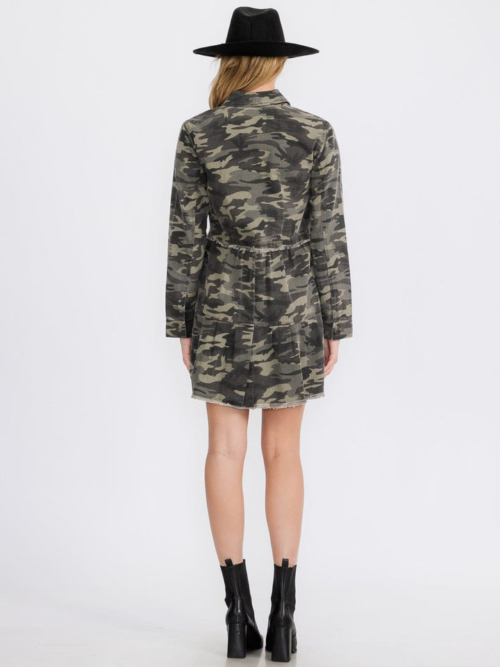 WOMEN'S LONG SLEEVE BUTTON CLOSURE FRONT POCKET CAMO PRINT DENIM MINI DRESS