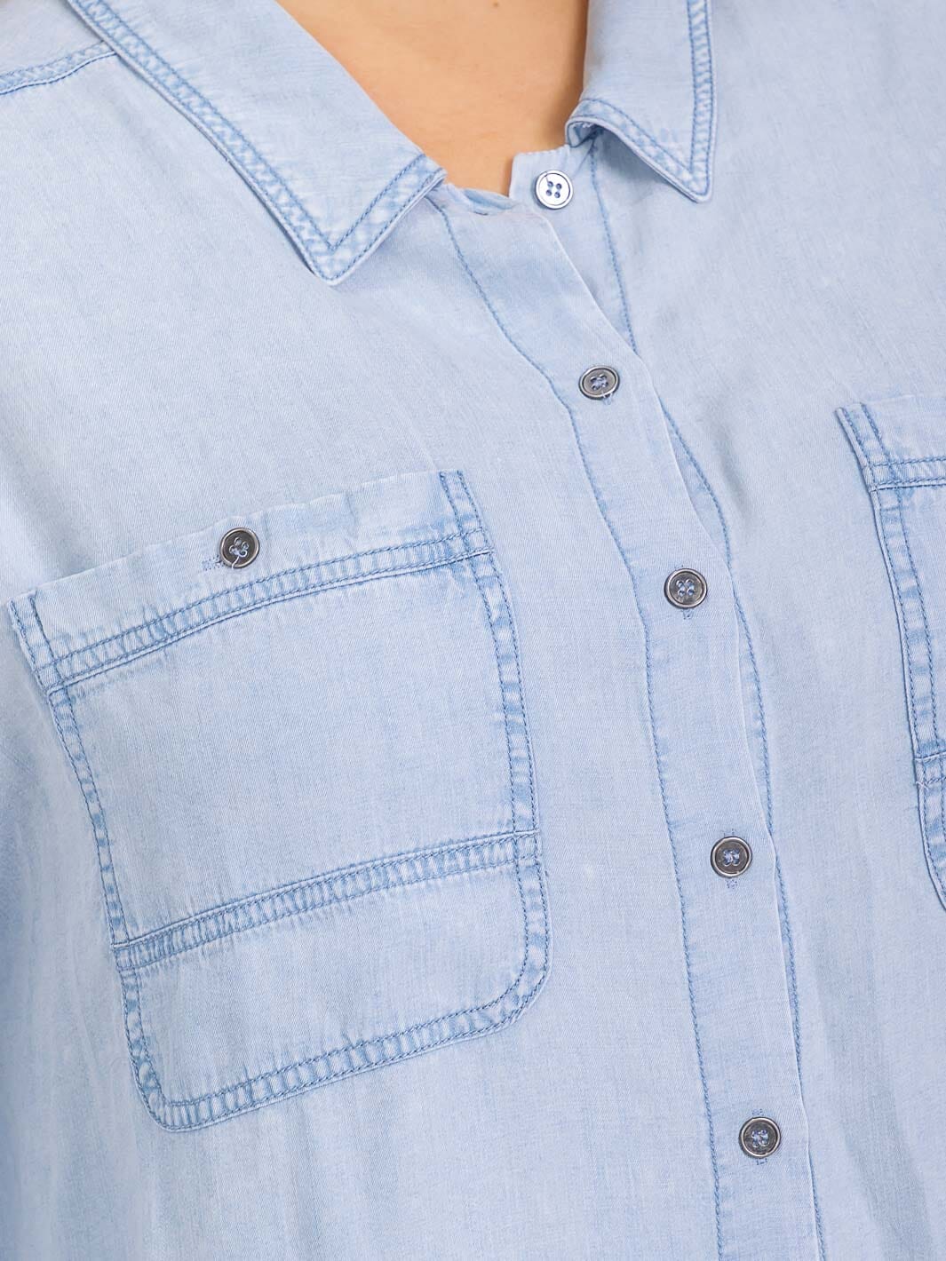 PLUS SIZE LONG SLEEVE FRONT POCKETS BUTTON UP CHAMBRAY TOP