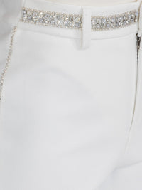 WOMEN'S BUTTON CLOSURE SHORT