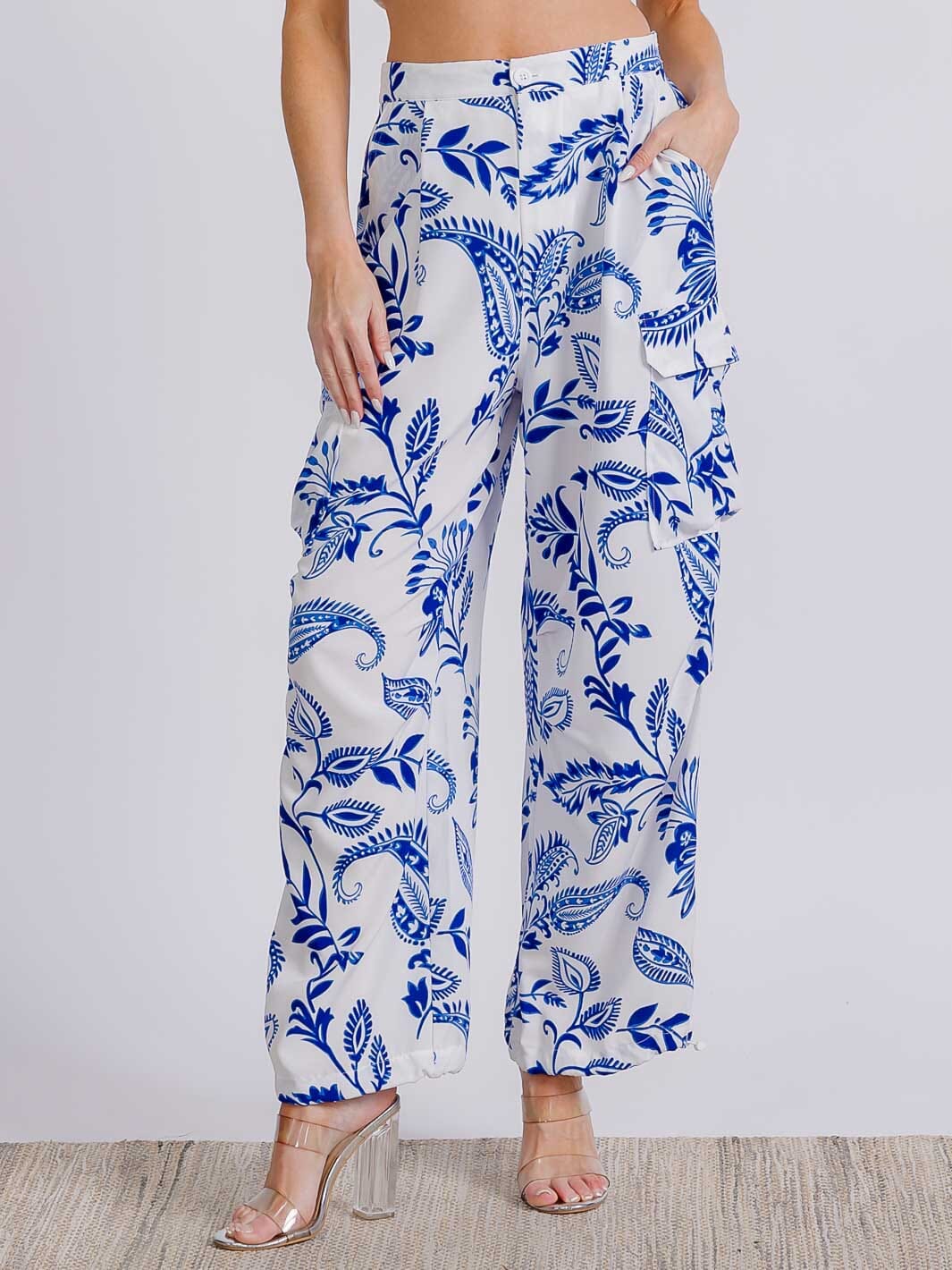 WOMEN'S BUTTON CLOSURE FRONT POCKETS MULTI PRINT JOGGER PANTS