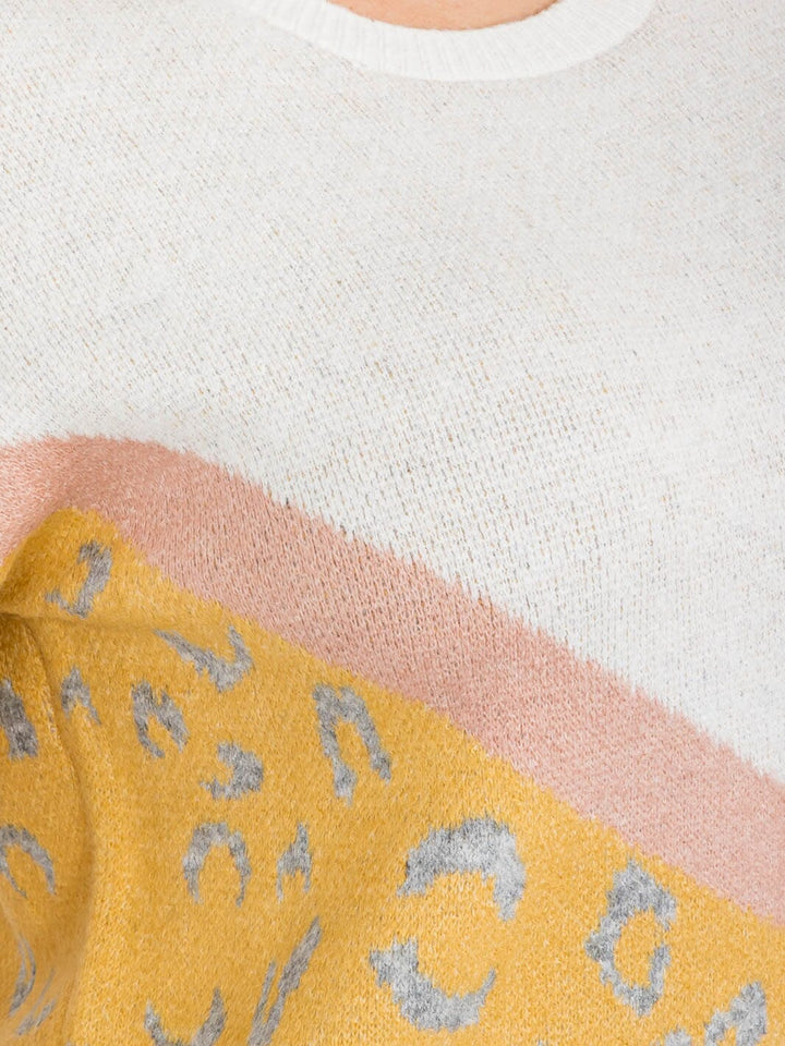 PLUS SIZE LONG SLEEVE COLORBLOCK ANIMAL PRINT PULLOVER SWEATER