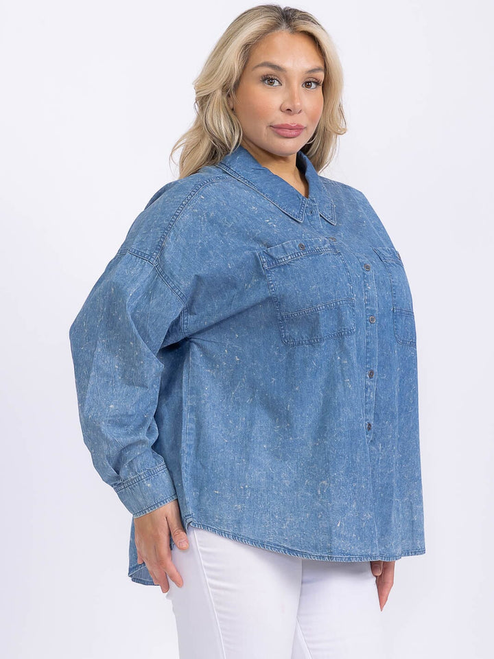 PLUS SIZE LONG SLEEVE FRONT POCKETS BUTTON UP CHAMBRAY TOP