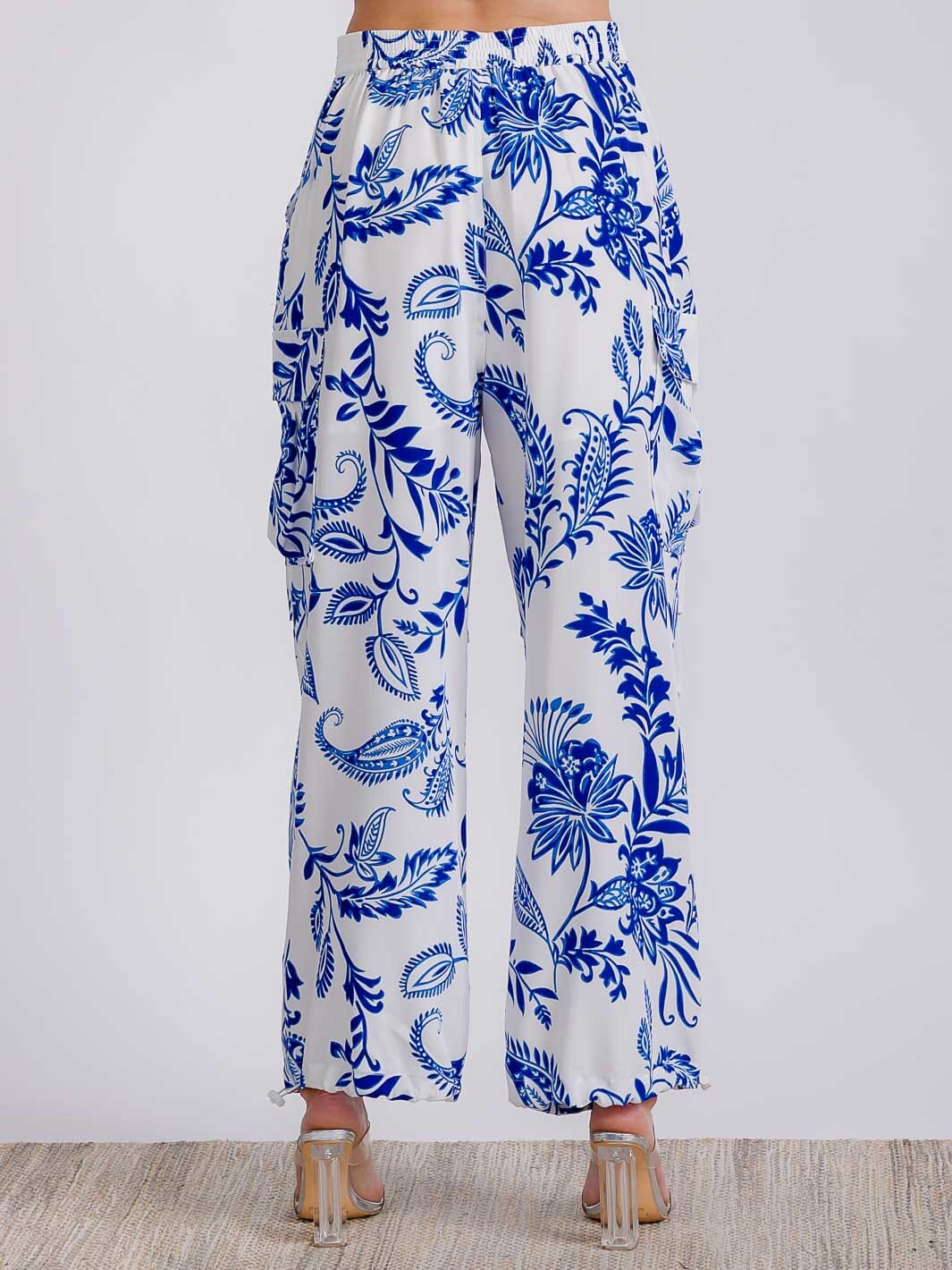 WOMEN'S BUTTON CLOSURE FRONT POCKETS MULTI PRINT JOGGER PANTS