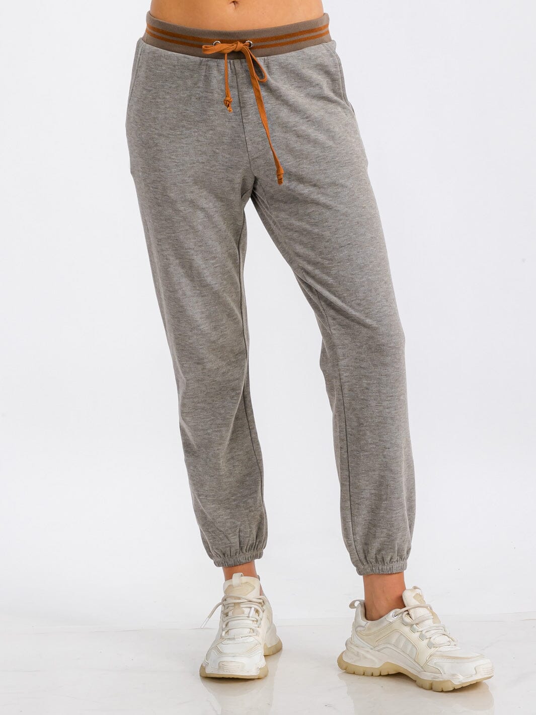 WOMEN'S ELASTIC WAIST FRONT POCKET JOGGER SWEATPANTS (Copy)